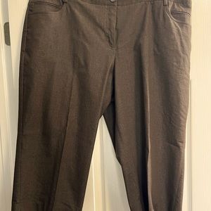 Dalia Capris Women’s Plus 22 Brown